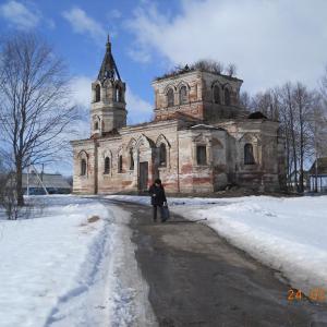 Деревня Любавичи, церковь Петра и Павла 1809 года постройки