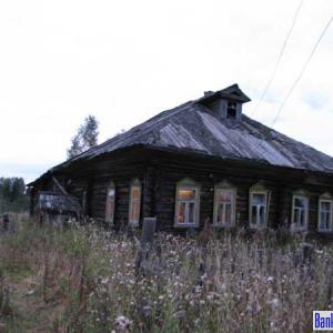 Старый дом в деревне Филипповское, 2011 г.