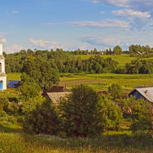 Село Поведь и Покровская церковь. Июнь 2014 г. Фото: Анатолий Максимов.
