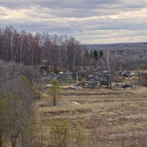 Вид на село Моркины Горы. Апрель 2015 г. Фото: Анатолий Максимов.