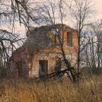 Руины старого кирпичного строения. Октябрь 2013 г. Фото: Анатолий Максимов.