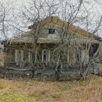 Заброшенный дом в селе Залазино. Октябрь 2013 г. Фото: Анатолий Максимов.