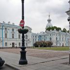 Вид на корпуса Смольного монастыря с площади Растрелли. Июнь 2015 г. Фото: А. Востриков.