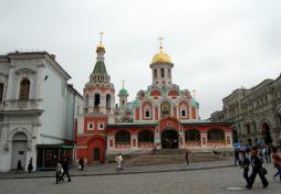 Казанский собор на Красной площади, июнь 2012 г. Фото: А. Востриков.