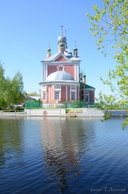 Церковь Сорока мучеников Севастийских (Переславль-Залесский). Май 2016 г. Фото: Татьяна Ланская.