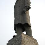 Скульптура Ленина на постаменте. Октябрь 2013 г. Фото: А. Востриков.
