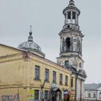 Вид на колокольню Климентовской церкви (Торжок), февраль 2014 г. Фото: А. Максимов.