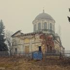 Вид на Успенскую церковь со стороны основного объема. Март 2014 г. Фото: А. Максимов.