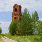 Никольская церковь (с. Медведиха). Июль 2010 г. Фото: Анатолий Максимов.