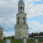 Отдельно стоящая колокольня Михайловской церкви. Июнь 2019 г. Фото: Анатолий Максимов.