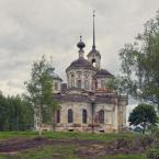 Преображенская церковь в селе Замытье, вид на алтарную часть. Май 2014 г. Фото: Анатолий Максимов.