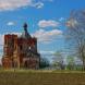 Ильинская церковь в Ивашкове, вид со стороны основного объема и апсиды. Май 2015 г. Фото: Анатолий Максимов.