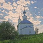 Покровская церковь в селе Поведь, вид со стороны апсиды. Июнь 2014 г. Фото: Анатолий Максимов.